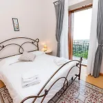 Tecla Alloggio per agriturismo