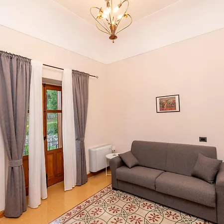 Tecla مزرعة للإقامة Capri Leone