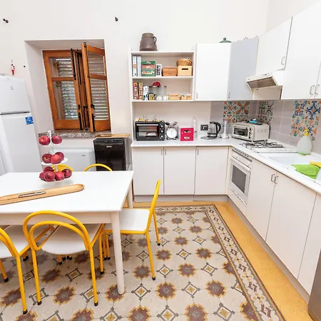 Çiftlik konaklama Tecla Capri Leone